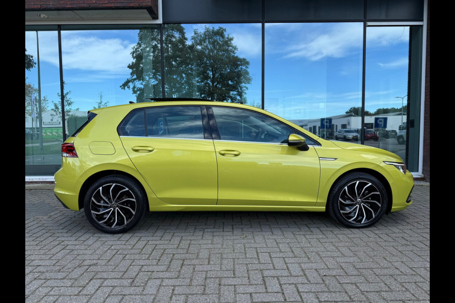 Volkswagen Golf 1.5 eTSI Style - Automaat - Pano/schuifdak - Navi - Camera - Org.NL