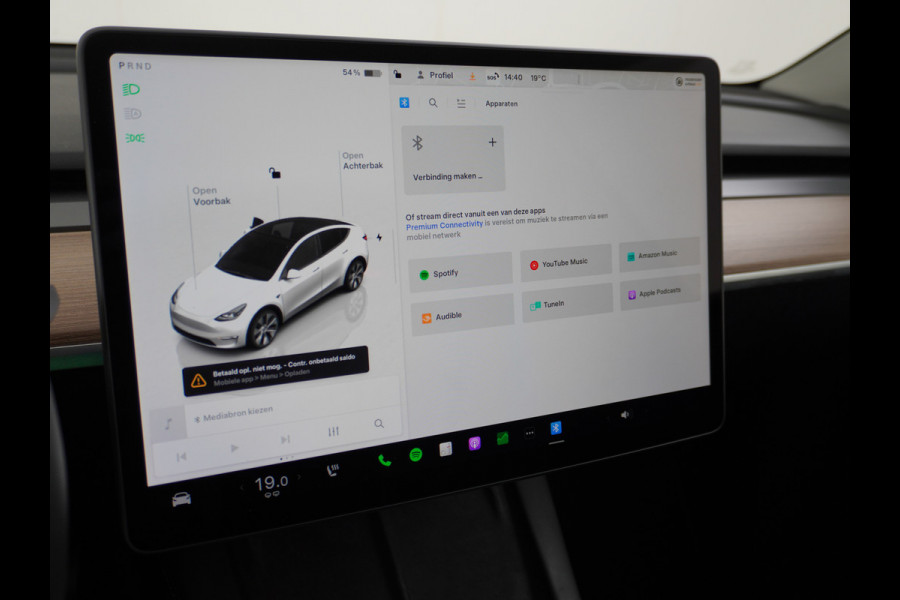 Tesla Model Y Long Range AWD 75kWh Warmtepomp  Autopilot FSD-Computer 3 Leder Pano-dak Elektr.Stuur+Stoel+Verwarmd Navi Ecc Premium Audio Keyl Camera's Elektr.AchterKlep Parkeer Assistent Sentry-Mode Privacyglas Bluetooth Dodehoek detector Connected services AMD-Ryzen Processor™ 1.600kg Trekvermogen Origineel Nederlandse Auto Garantie op Accu en Motor tot 20-01-2021 max. 192.000km