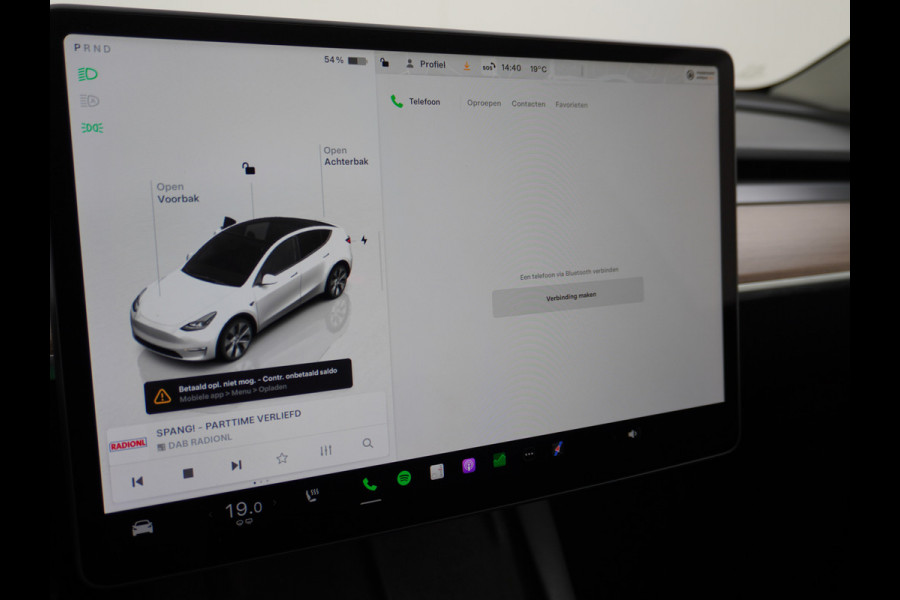 Tesla Model Y Long Range AWD 75kWh Warmtepomp  Autopilot FSD-Computer 3 Leder Pano-dak Elektr.Stuur+Stoel+Verwarmd Navi Ecc Premium Audio Keyl Camera's Elektr.AchterKlep Parkeer Assistent Sentry-Mode Privacyglas Bluetooth Dodehoek detector Connected services AMD-Ryzen Processor™ 1.600kg Trekvermogen Origineel Nederlandse Auto Garantie op Accu en Motor tot 20-01-2021 max. 192.000km