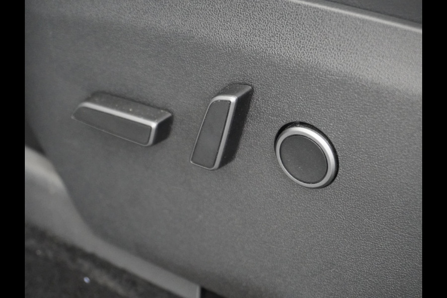 Tesla Model Y Long Range AWD 75kWh Warmtepomp  Autopilot FSD-Computer 3 Leder Pano-dak Elektr.Stuur+Stoel+Verwarmd Navi Ecc Premium Audio Keyl Camera's Elektr.AchterKlep Parkeer Assistent Sentry-Mode Privacyglas Bluetooth Dodehoek detector Connected services AMD-Ryzen Processor™ 1.600kg Trekvermogen Origineel Nederlandse Auto Garantie op Accu en Motor tot 20-01-2021 max. 192.000km