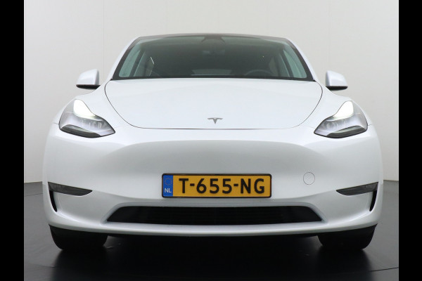 Tesla Model Y Long Range AWD 75kWh Warmtepomp  Autopilot FSD-Computer 3 Leder Pano-dak Elektr.Stuur+Stoel+Verwarmd Navi Ecc Premium Audio Keyl Camera's Elektr.AchterKlep Parkeer Assistent Sentry-Mode Privacyglas Bluetooth Dodehoek detector Connected services AMD-Ryzen Processor™ 1.600kg Trekvermogen Origineel Nederlandse Auto Garantie op Accu en Motor tot 20-01-2021 max. 192.000km