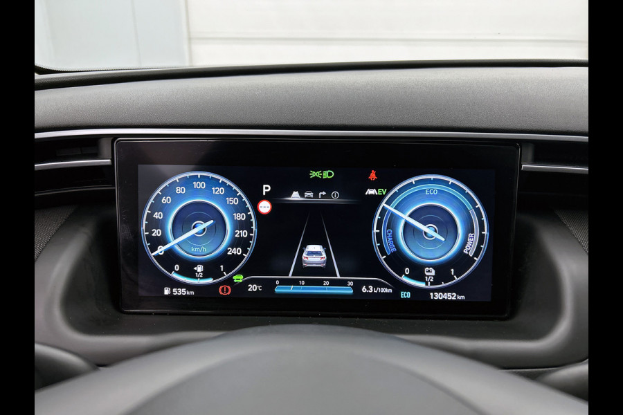 Hyundai Tucson 1.6 T-GDI HEV Comfort Automaat (TREKHAAK, NAVIGATIE, TREKHAAK, CARPLAY, STOELVERWARMING, CAMERA, 1e EIGENAAR)