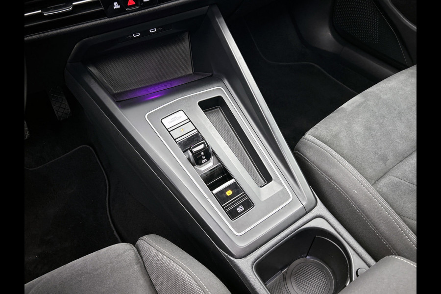 Volkswagen Golf 1.5 eTSI Sport Automaat (PANO, SFEERVERLICHTING, ADAPTIVE CRUISE, STOELVERWARMING, MASSAGE STOELEN, CARPLAY)