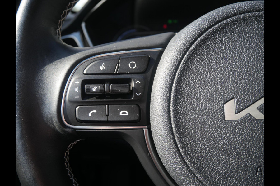 Kia e-Niro Edition 64 kWh | Cruise | Clima | Camera | Carplay | Navi | Stoel-stuurverwarming |