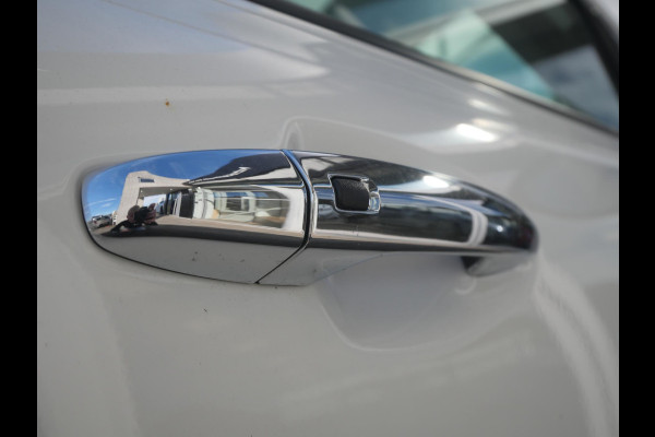 Kia e-Niro Edition 64 kWh | Cruise | Clima | Camera | Carplay | Navi | Stoel-stuurverwarming |