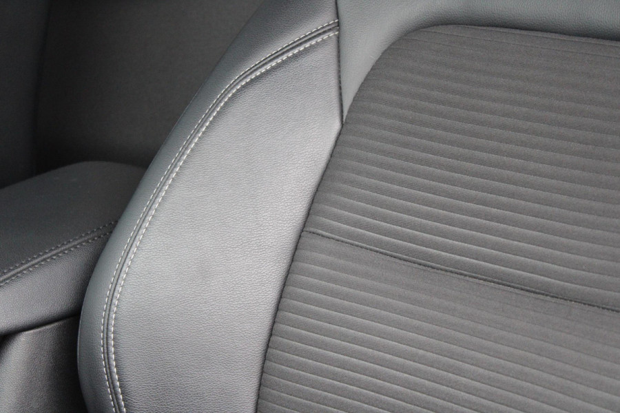 Ford Kuga 2.5 PHEV Titanium X | Weg/Uitklapbare Trekhaak (Elektrisch bedienbaar) | Adaptive cruise control | Winter Pack | Half-leder | Bang&Olufsen | Elektrische achterklep