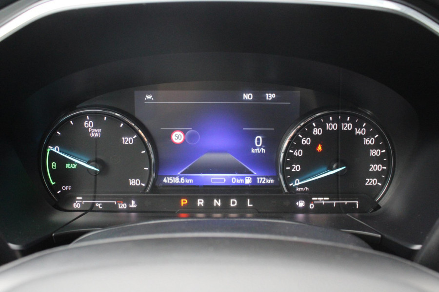 Ford Kuga 2.5 PHEV Titanium X | Weg/Uitklapbare Trekhaak (Elektrisch bedienbaar) | Adaptive cruise control | Winter Pack | Half-leder | Bang&Olufsen | Elektrische achterklep