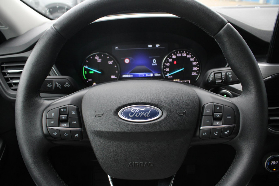 Ford Kuga 2.5 PHEV Titanium X | Weg/Uitklapbare Trekhaak (Elektrisch bedienbaar) | Adaptive cruise control | Winter Pack | Half-leder | Bang&Olufsen | Elektrische achterklep