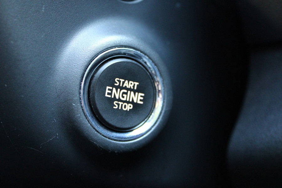 Škoda Karoq 1.5 TSI ACT Style Business | Adaptieve cruise | Stoelverwarming | Navigatie | Trekhaak |