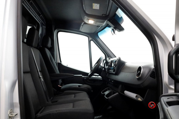 Mercedes-Benz Sprinter 317 CDI 170pk RWD 9G Automaat L2H2 LED/Navi/360° Camera 05-2022