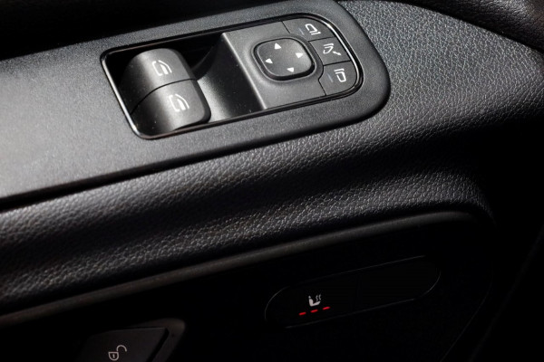 Mercedes-Benz Sprinter 317 CDI 170pk RWD 9G Automaat L2H2 LED/Navi/360° Camera 05-2022
