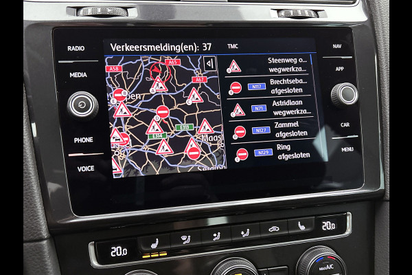 Volkswagen GOLF Variant 1.0 TSI Comfortline Business Automaat (NAVIGATIE, PARKEERSENSOREN, CARPLAY, DEALER ONDERHOUDEN)