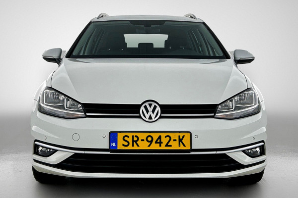 Volkswagen GOLF Variant 1.0 TSI Comfortline Business Automaat (NAVIGATIE, PARKEERSENSOREN, CARPLAY, DEALER ONDERHOUDEN)