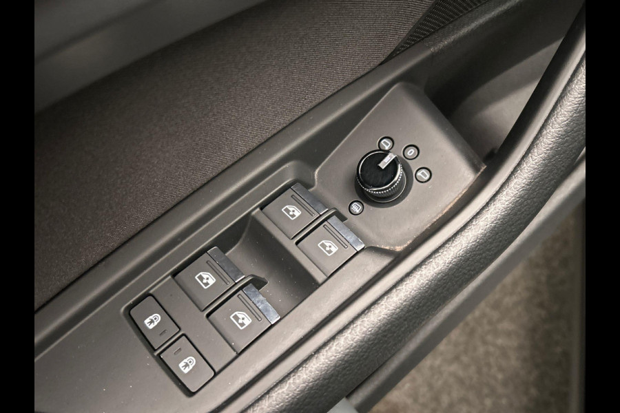Audi e-tron 50 quattro edition 71 kWh Origineel NL Virtual Navigatie