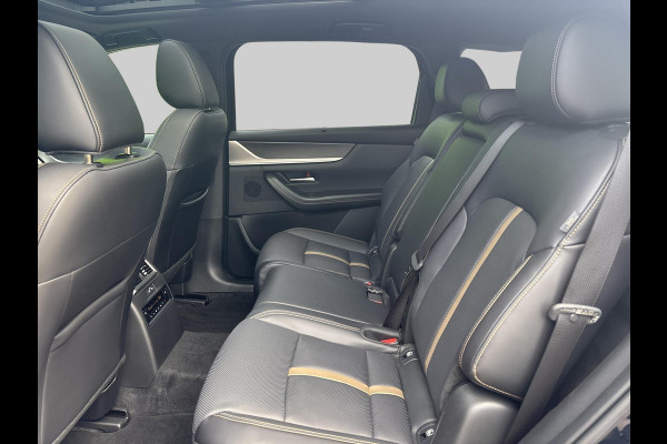 Mazda CX-80 2.5 e-SkyActiv PHEV Homura Plus 7-zitter Uitklapbare trekhaak | klasse III alarm | meest luxe uitvoering Nieuwprijs €76.000,-
