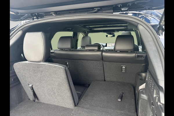 Mazda CX-80 2.5 e-SkyActiv PHEV Homura Plus 7-zitter Uitklapbare trekhaak | klasse III alarm | meest luxe uitvoering Nieuwprijs €76.000,-