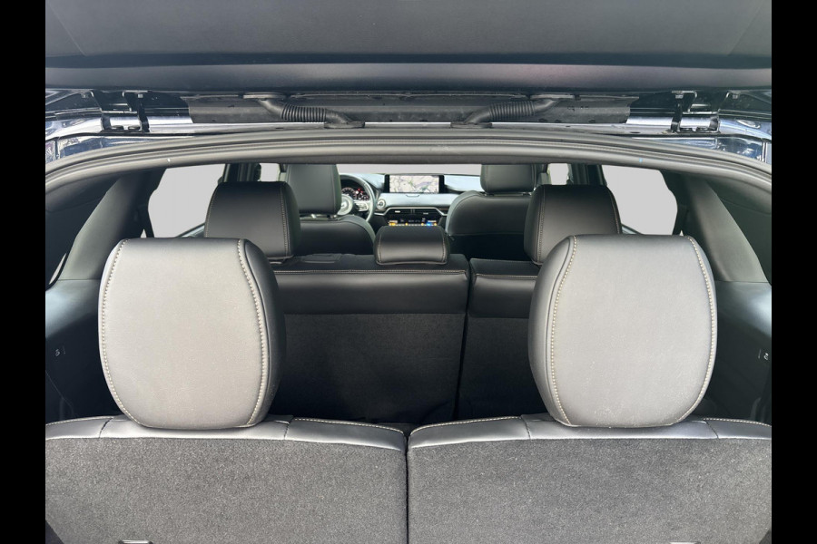 Mazda CX-80 2.5 e-SkyActiv PHEV Homura Plus 7-zitter Uitklapbare trekhaak | klasse III alarm | meest luxe uitvoering Nieuwprijs €76.000,-