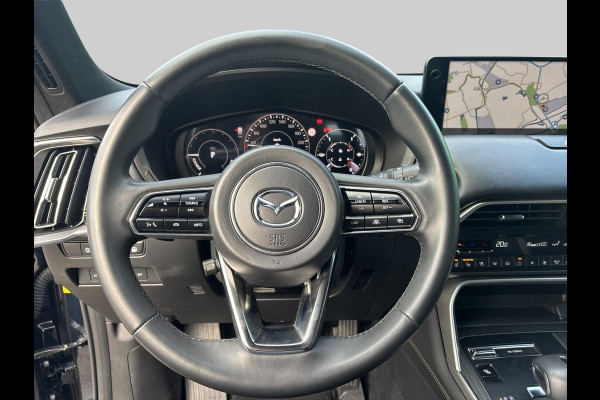 Mazda CX-80 2.5 e-SkyActiv PHEV Homura Plus 7-zitter Uitklapbare trekhaak | klasse III alarm | meest luxe uitvoering Nieuwprijs €76.000,-