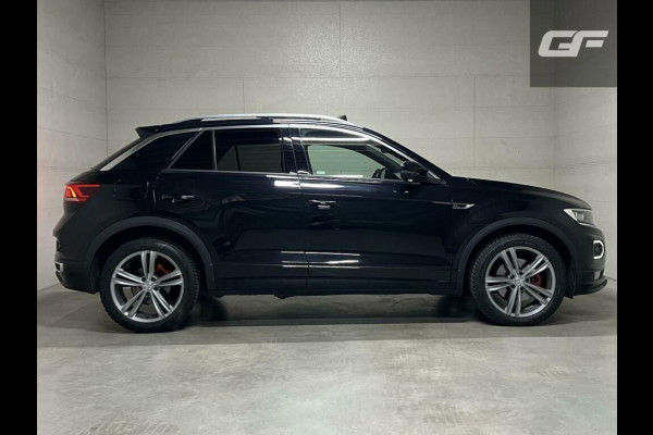 Volkswagen T-Roc 1.5 TSI Sport R-Line Pano CarPlay ACC NAP Volkswagen T-Roc 1.5 TSI Sport R-Line Pano CarPlay ACC NAP