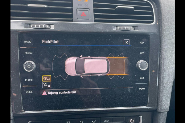 Volkswagen Golf 1.5 TSI Comfortline / CarPlay