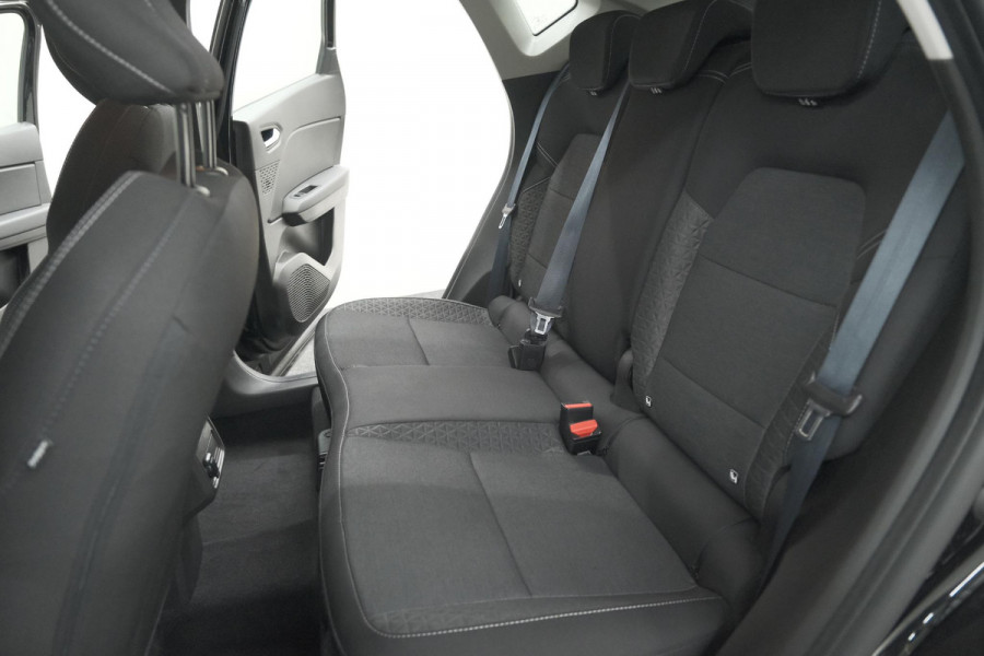 Renault Captur TCe 90 Evolution | Navigatie | Apple Carplay | Parkeersensoren Renault Captur TCe 90 Evolution | Navigatie | Apple Carplay | Parkeersensoren