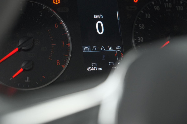 Renault Captur TCe 90 Evolution | Navigatie | Apple Carplay | Parkeersensoren Renault Captur TCe 90 Evolution | Navigatie | Apple Carplay | Parkeersensoren