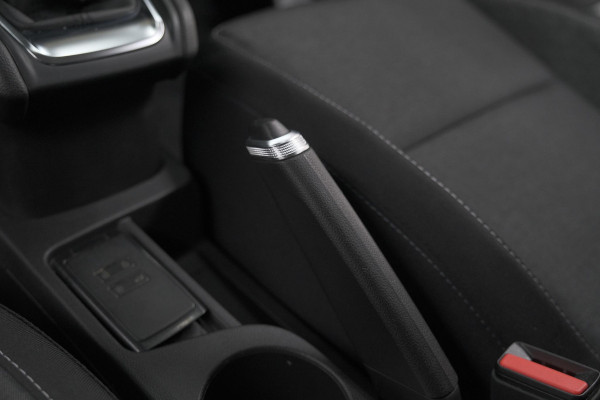 Renault Captur TCe 90 Evolution | Navigatie | Apple Carplay | Parkeersensoren Renault Captur TCe 90 Evolution | Navigatie | Apple Carplay | Parkeersensoren