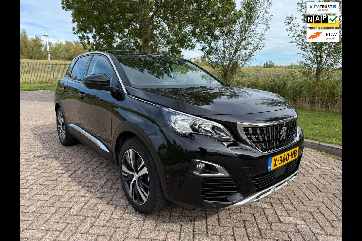 Peugeot 3008 1.2 PureTech Blue Lease Executive