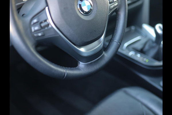 BMW 3 Serie Touring 318i Essential | BTW! | 19" LM | Leder | PDC | Stoelverw. | LED