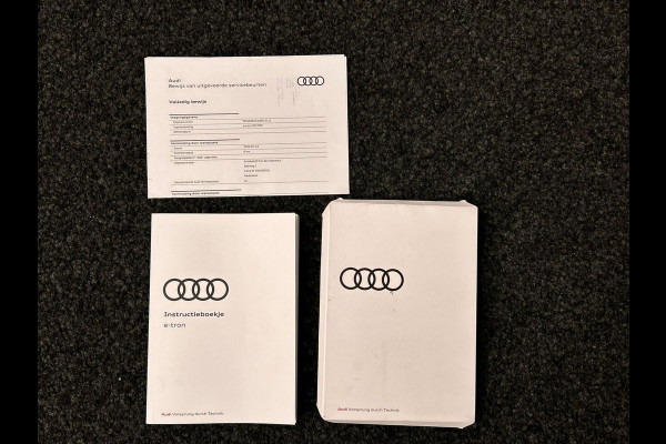 Audi e-tron E-tron 50 quattro Launch edition 71 kWh Origineel NL Virtual