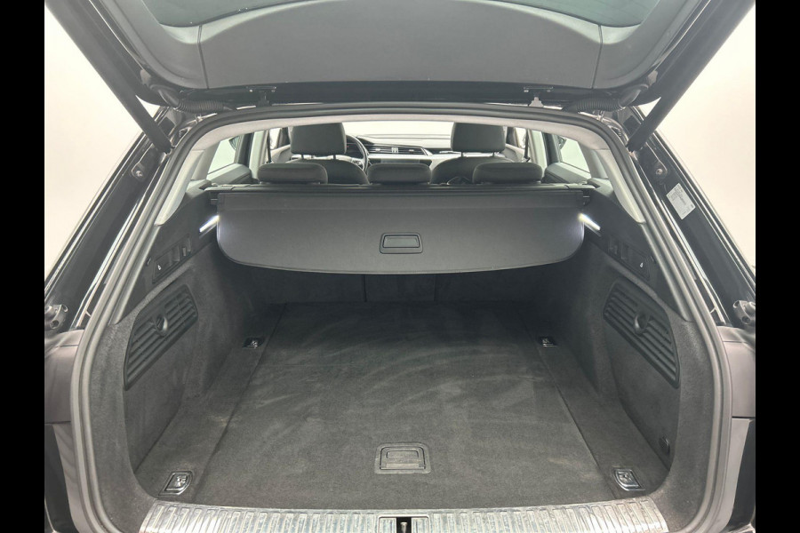 Audi e-tron E-tron 50 quattro Launch edition 71 kWh Origineel NL Virtual