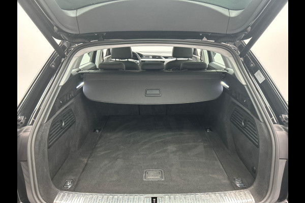 Audi e-tron E-tron 50 quattro Launch edition 71 kWh Origineel NL Virtual
