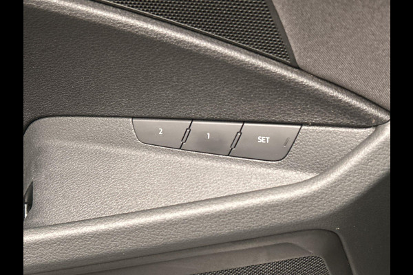 Audi e-tron E-tron 50 quattro Launch edition 71 kWh Origineel NL Virtual