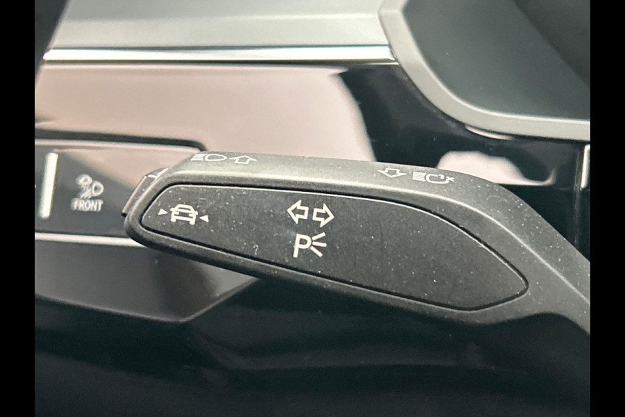 Audi e-tron E-tron 50 quattro Launch edition 71 kWh Origineel NL Virtual