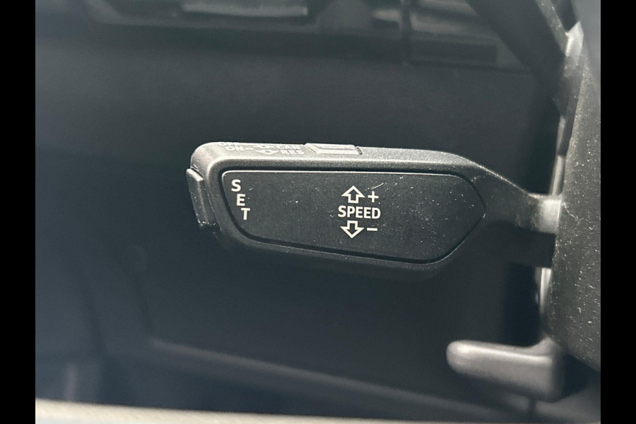 Audi e-tron E-tron 50 quattro Launch edition 71 kWh Origineel NL Virtual