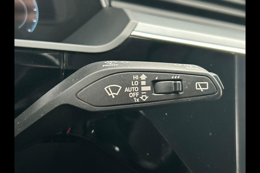 Audi e-tron E-tron 50 quattro Launch edition 71 kWh Origineel NL Virtual