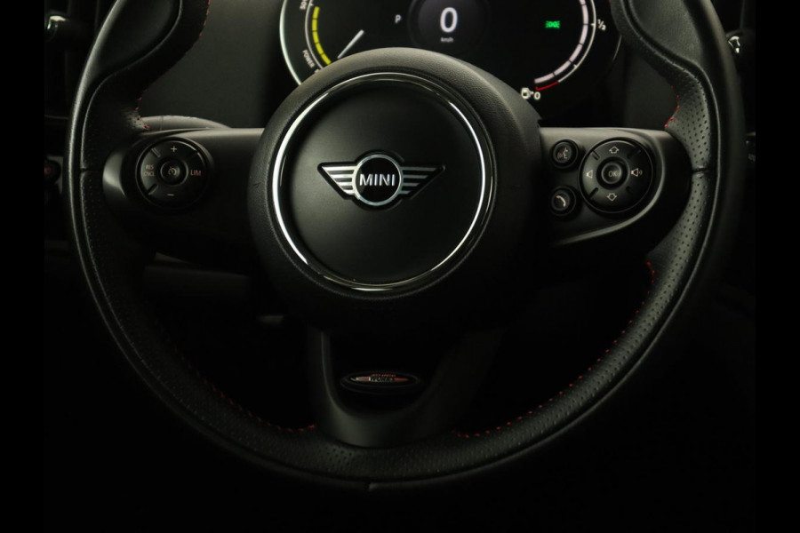 MINI Countryman 2.0 Cooper S E ALL4 | Carplay | Half leder | Navigatie | Cruise control | 19'' | Airco | Full LED | Digital Cockpit | Parkeerhulp | PHEV | Plug In