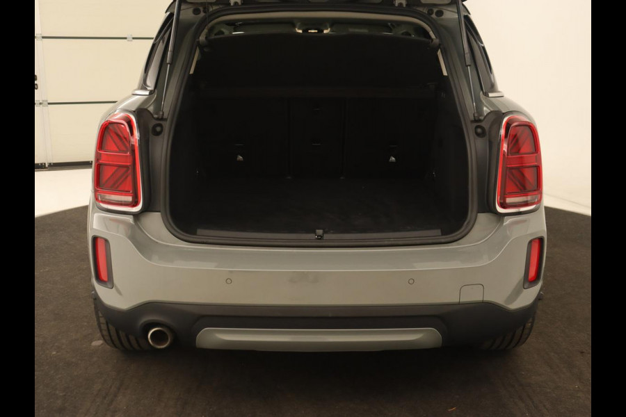 MINI Countryman 2.0 Cooper S E ALL4 | Carplay | Half leder | Navigatie | Cruise control | 19'' | Airco | Full LED | Digital Cockpit | Parkeerhulp | PHEV | Plug In