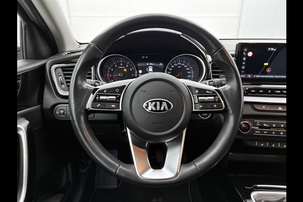 Kia Xceed 1.5 T-GDI MHEV DynamicPlusLine (NAVIGATIE, STOEL-/STUURVERWARMING, CARPLAY, CAMERA, GOED ONDERHOUDEN)