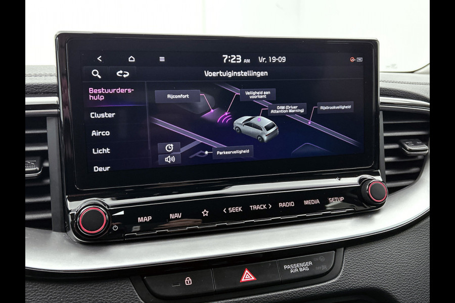 Kia Xceed 1.5 T-GDI MHEV DynamicPlusLine (NAVIGATIE, STOEL-/STUURVERWARMING, CARPLAY, CAMERA, GOED ONDERHOUDEN)
