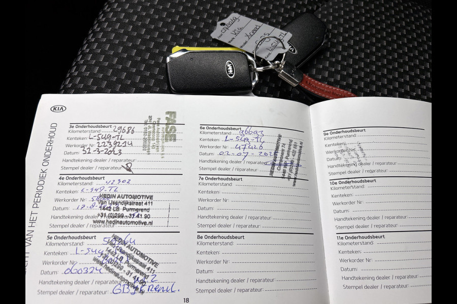Kia Xceed 1.5 T-GDI MHEV DynamicPlusLine (NAVIGATIE, STOEL-/STUURVERWARMING, CARPLAY, CAMERA, GOED ONDERHOUDEN)