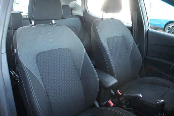 Ford Fiesta 1.0 EcoBoost Hybrid Titanium | Cruise Control | Navigatie | Airco |