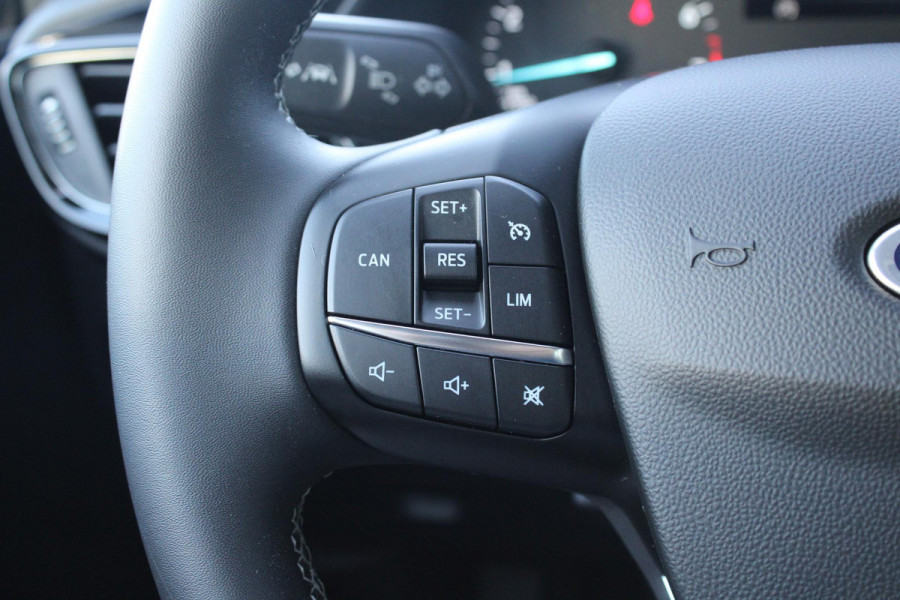 Ford Fiesta 1.0 EcoBoost Hybrid Titanium | Cruise Control | Navigatie | Airco |