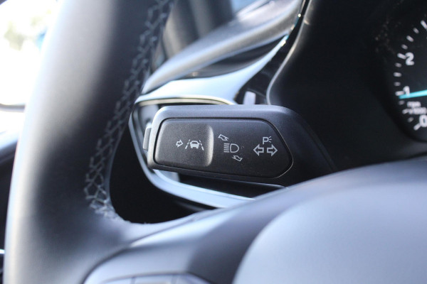 Ford Fiesta 1.0 EcoBoost Hybrid Titanium | Cruise Control | Navigatie | Airco |
