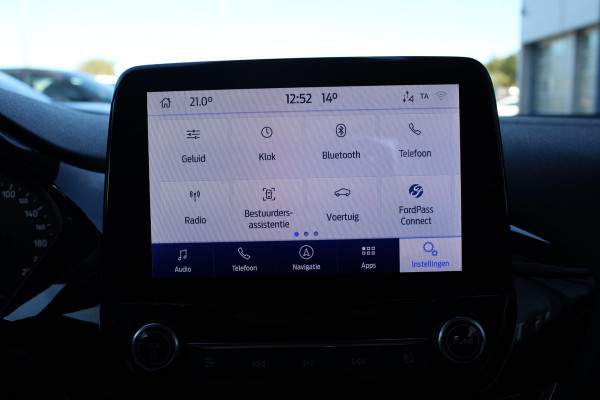Ford Fiesta 1.0 EcoBoost Hybrid Titanium | Cruise Control | Navigatie | Airco |