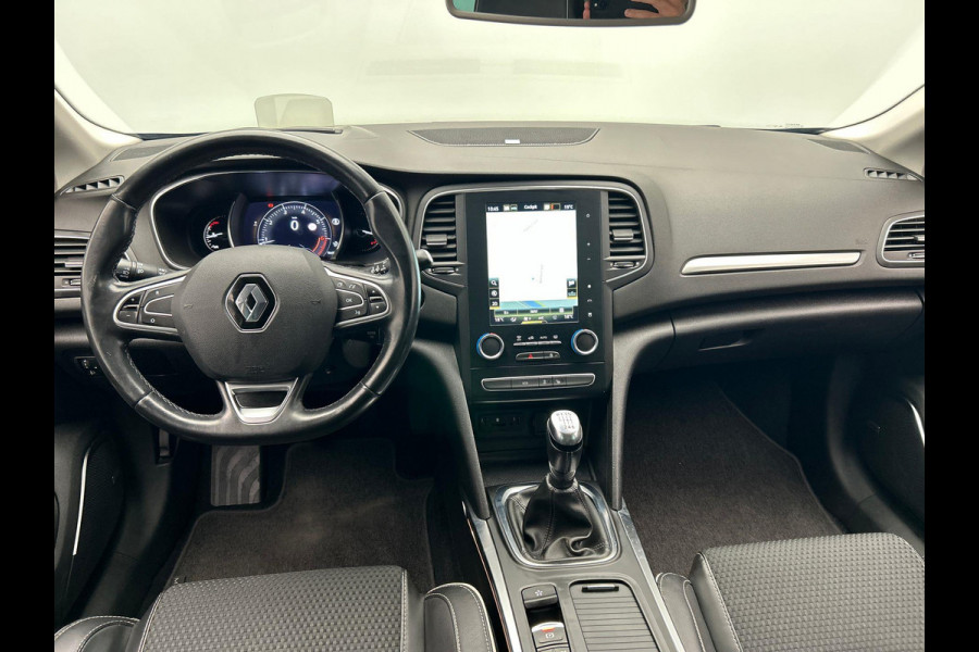 Renault MEGANE Estate 1.3 TCe Bose Trekhaak Head/up Camera Origineel NL