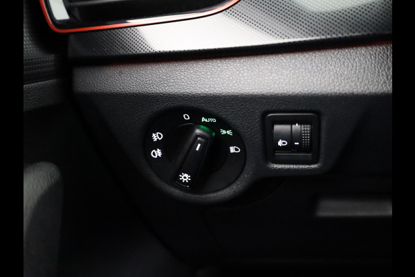 Škoda SCALA 1.0 TSI Sport Business 110pk Automaat | Navigatie via App | Parkeersensoren voor en achter | Cruise controle