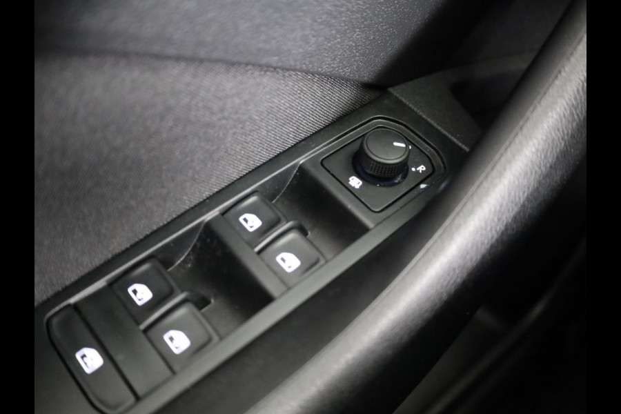 Škoda SCALA 1.0 TSI Sport Business 110pk Automaat | Navigatie via App | Parkeersensoren voor en achter | Cruise controle