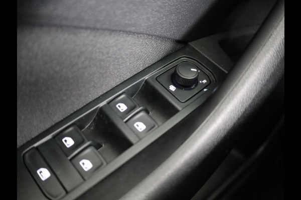 Škoda SCALA 1.0 TSI Sport Business 110pk Automaat | Navigatie via App | Parkeersensoren voor en achter | Cruise controle