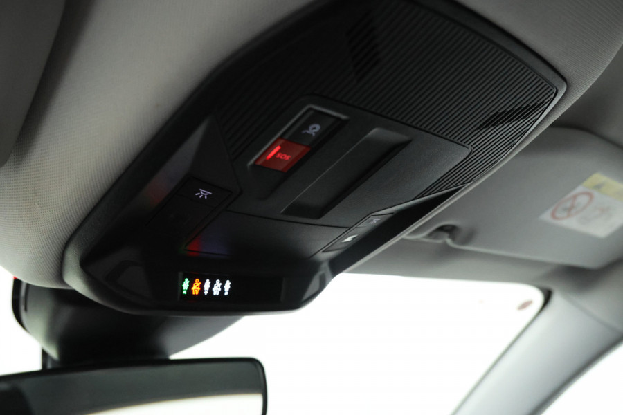 Peugeot 308 1.2 PureTech Active Pack Business Digital Dash, Navigatie, Automaat Peugeot 308 1.2 PureTech Active Pack Business Digital Dash, Navigatie, Automaat